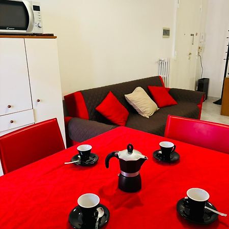 Matthias Central Rooms And Accomodation บารี ภายนอก รูปภาพ