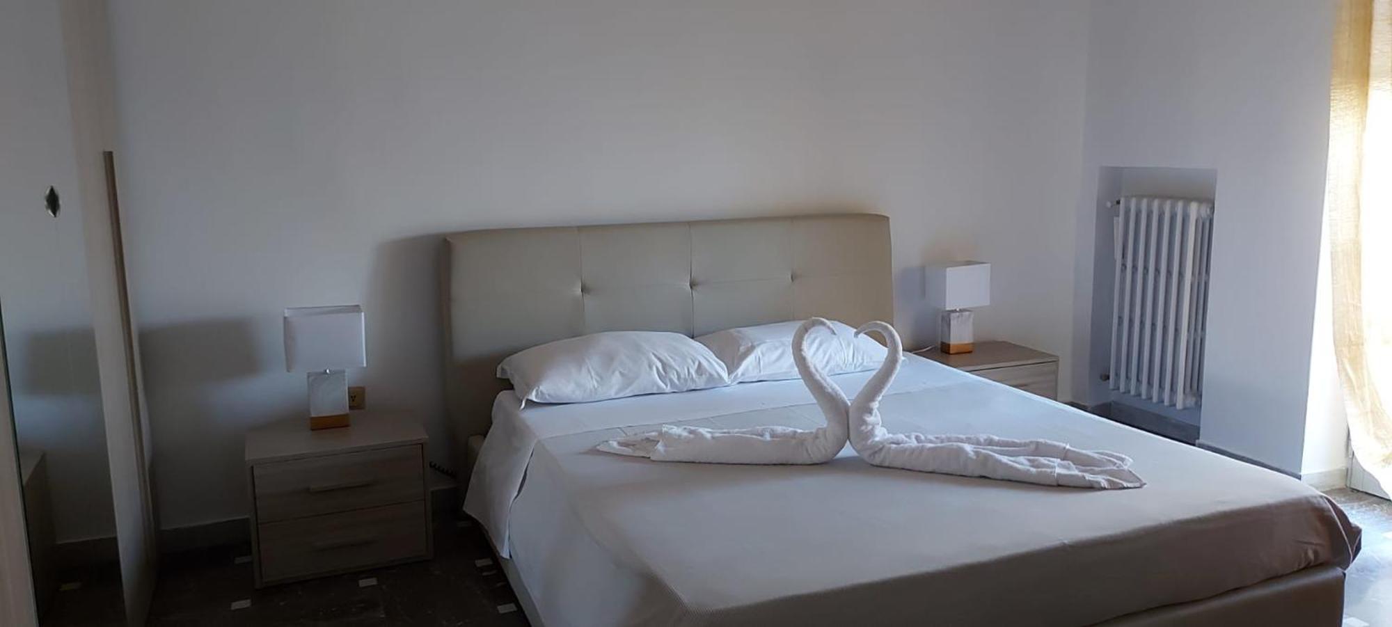 Matthias Central Rooms And Accomodation บารี ภายนอก รูปภาพ