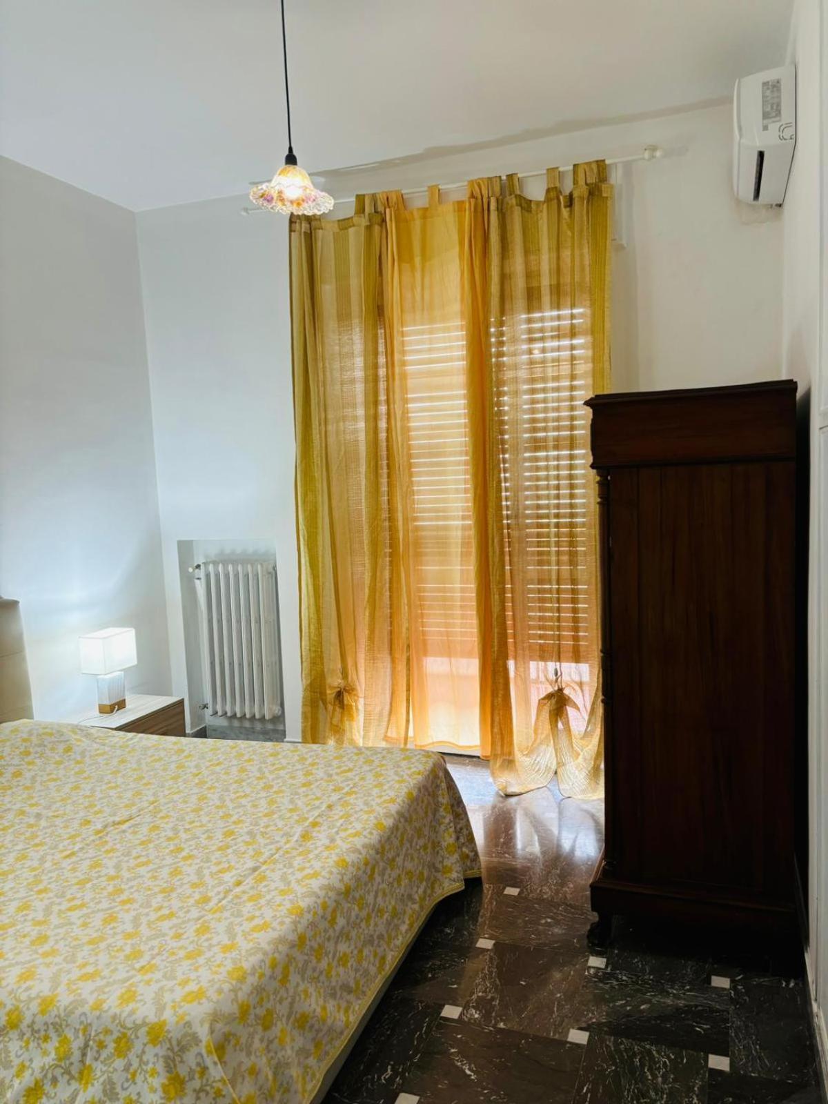 Matthias Central Rooms And Accomodation บารี ภายนอก รูปภาพ