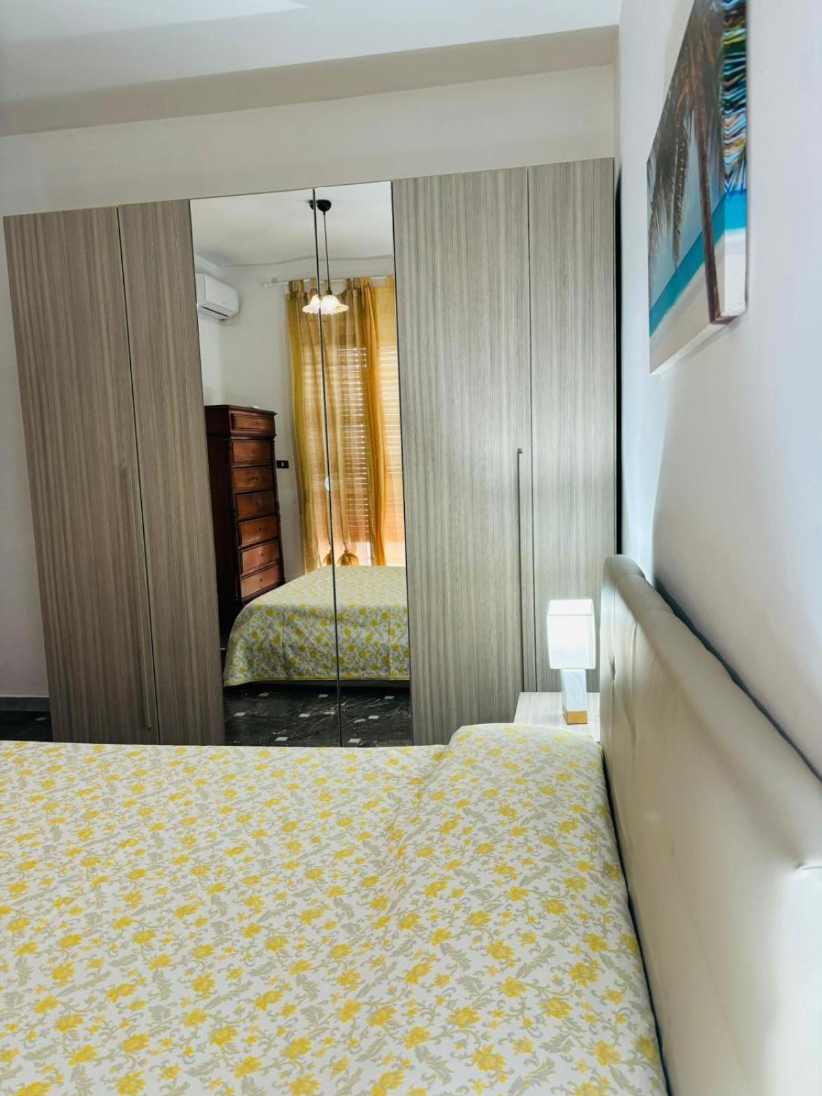Matthias Central Rooms And Accomodation บารี ภายนอก รูปภาพ