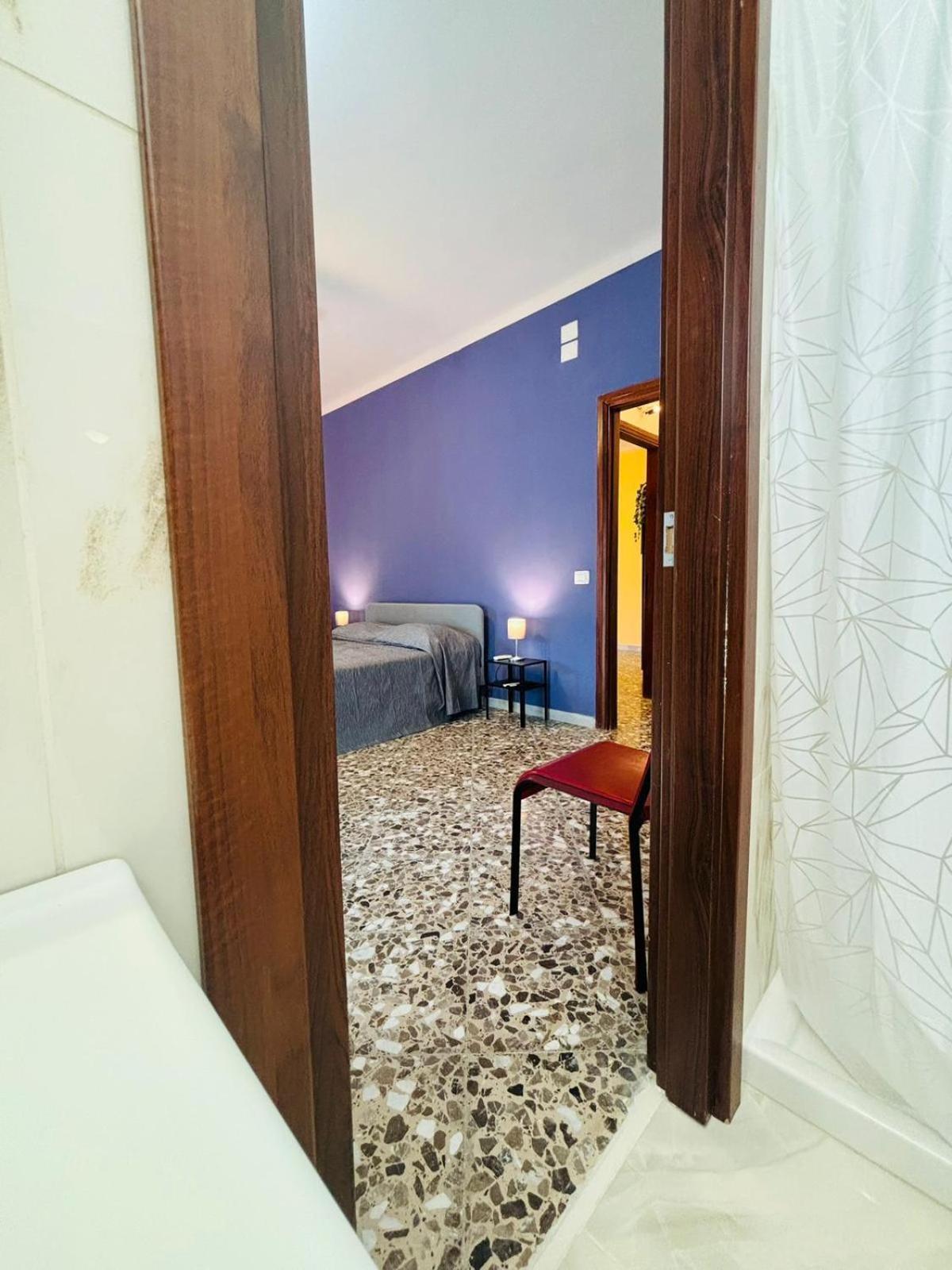 Matthias Central Rooms And Accomodation บารี ภายนอก รูปภาพ
